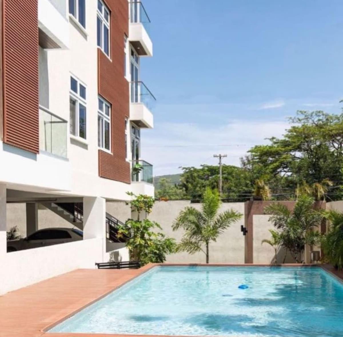 קינגסטון One Bedroom City Apartment With Pool מראה חיצוני תמונה